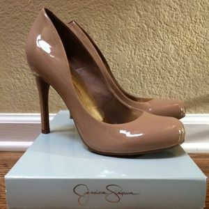 Jessica Simpson Nude Patent Pumps
